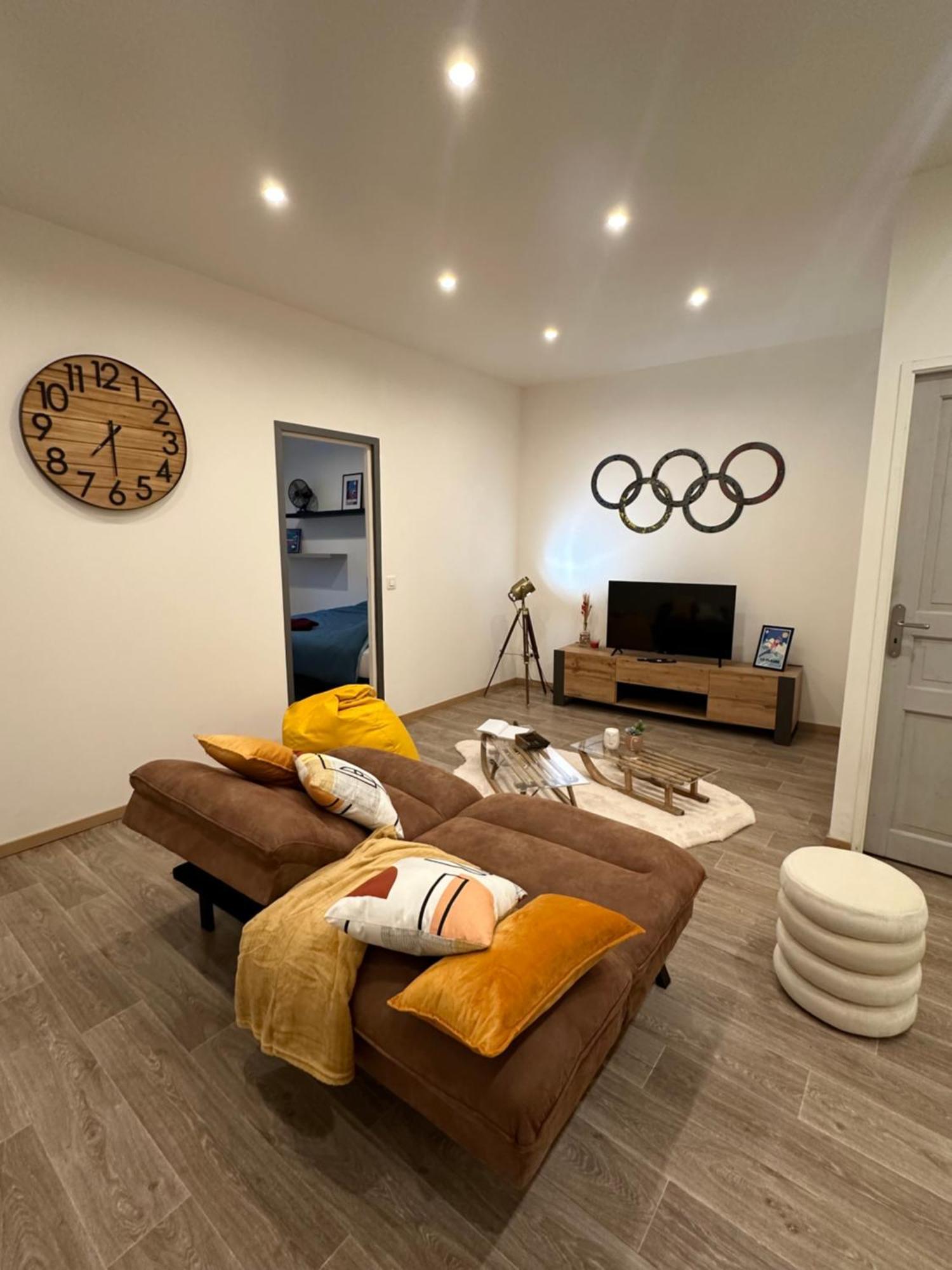 Le Refuge T3 Centre Ville 63M2 Pied Des Montagnes Albertville Esterno foto